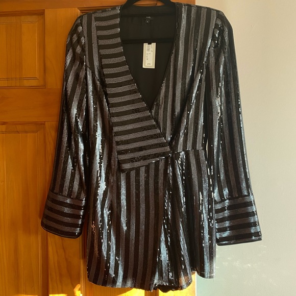 NYE DRESS ✨ - Picture 3 of 3